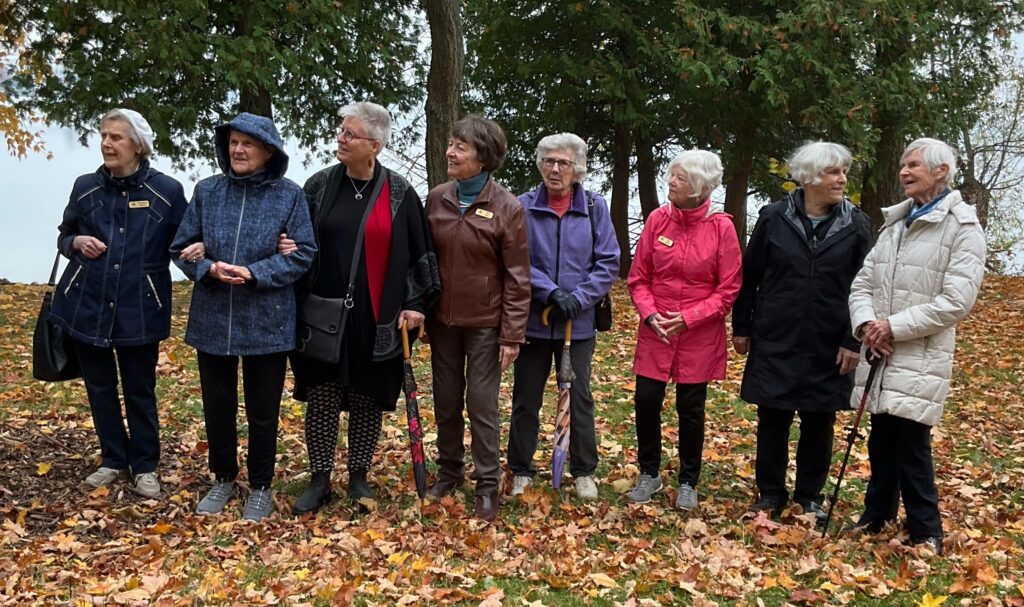 CFUW Orillia Golden Members - Tree Planting Ceremony Fall 2023